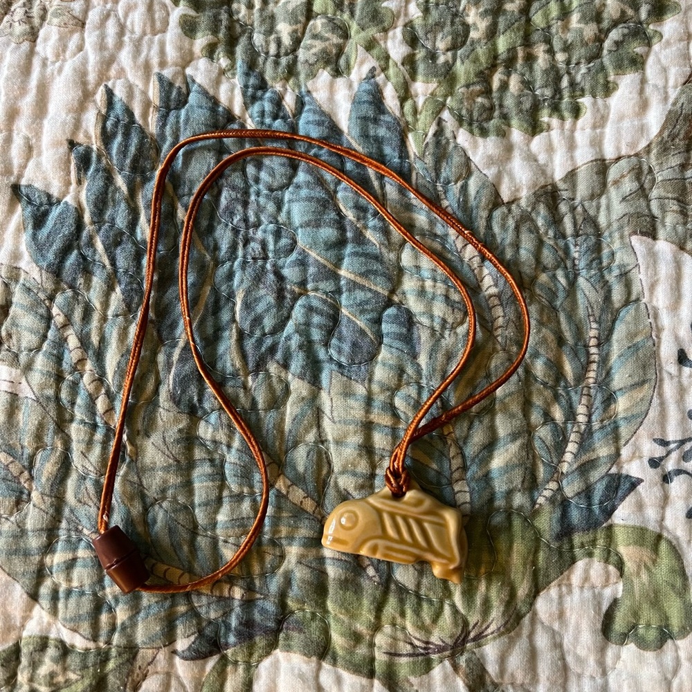 Free Willy 2 Necklace